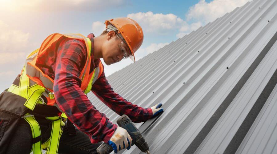 Professional Emergency Roof Repairs services in Ivydale, WV